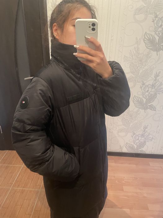 Продам куртку Tommy Hilfiger