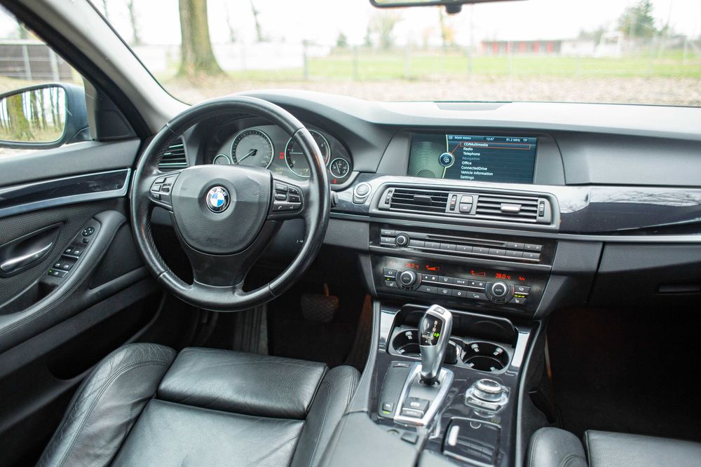 Vand BMW 520D 184 cai F10 Automat