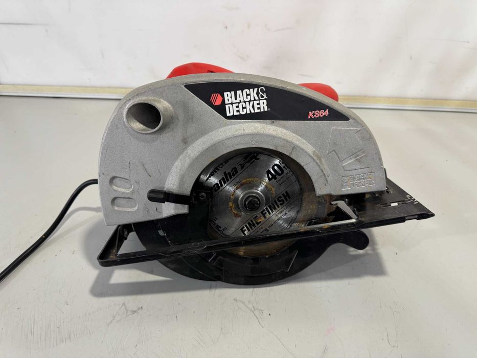 Ръчен циркуляр - BLACK & DECKER 1300W