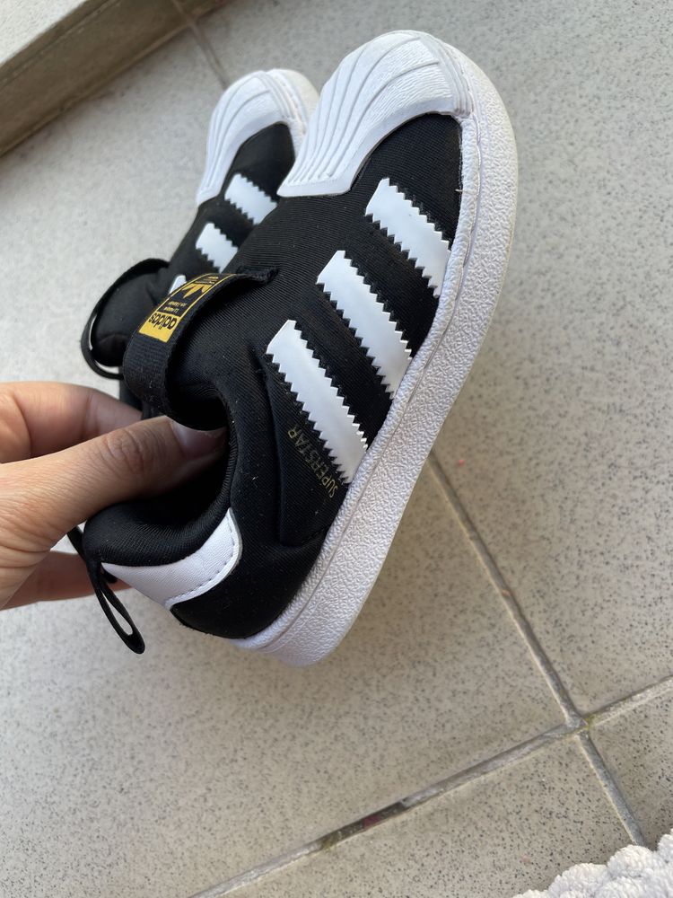 Маратонки Adidas Superstar 23 номер