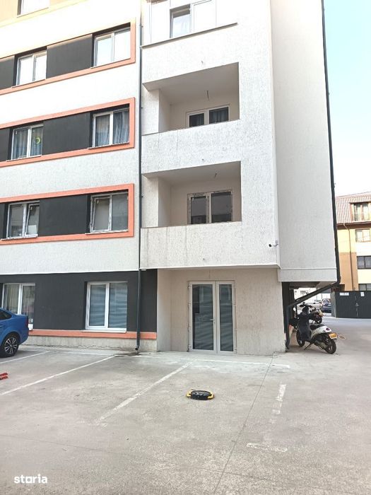 Spațiu comercial + parcare +chirias,Str Tineretului 81,Auchan,Militari