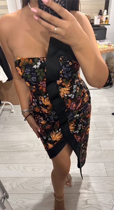 Rochie aplicati manuale si tafta satinata