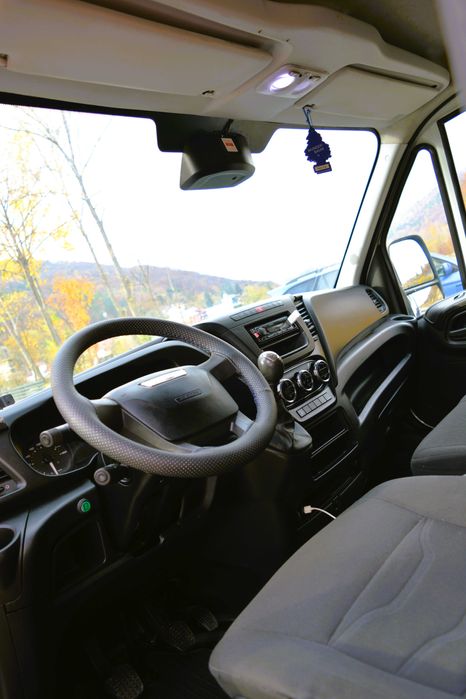 Iveco Daily 2015 basculabil pe 3 parti