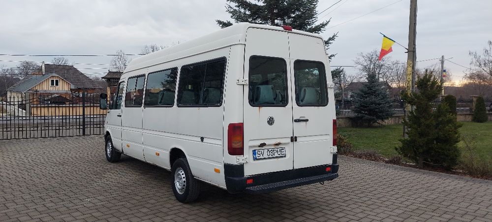 Vw LT motor 2.5 TDI este 18+1 Locuri din anul 2006  inmatriculat Ro