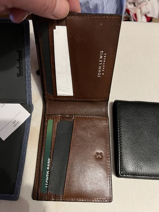 Portofele de firma piele naturala