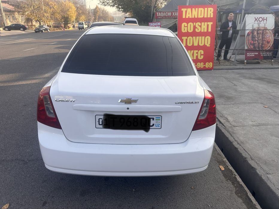 Laceti 1.6 aftamat 2013