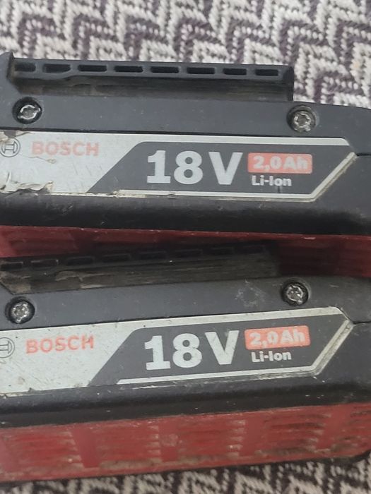 Baterii bosch 2 bucatii