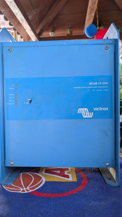 Invertor Victron Atlas 24V/1200 W