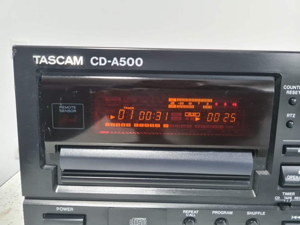 Cd player Tescam CD-A500