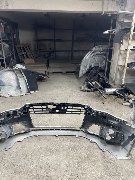 Audi A6 предна броня