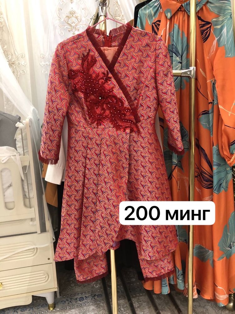 Kelincha kiyimlar xolati ideal, ruchnaya rabota