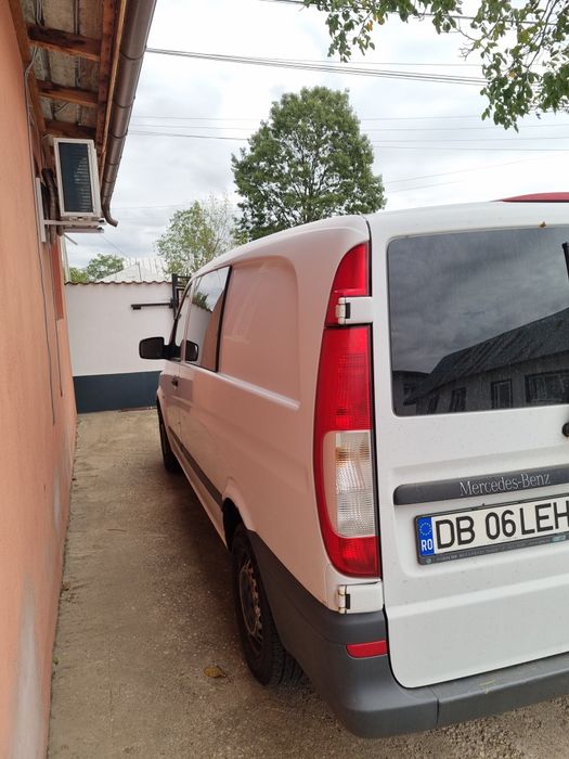 Vând sau schimb mercedes vito 113