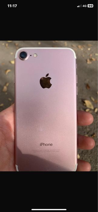 Айфон 7 в хорошем состояний