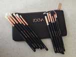 030 нов сет четки за грим Зоева 12бр с чантичка кафяво Zoeva brush set