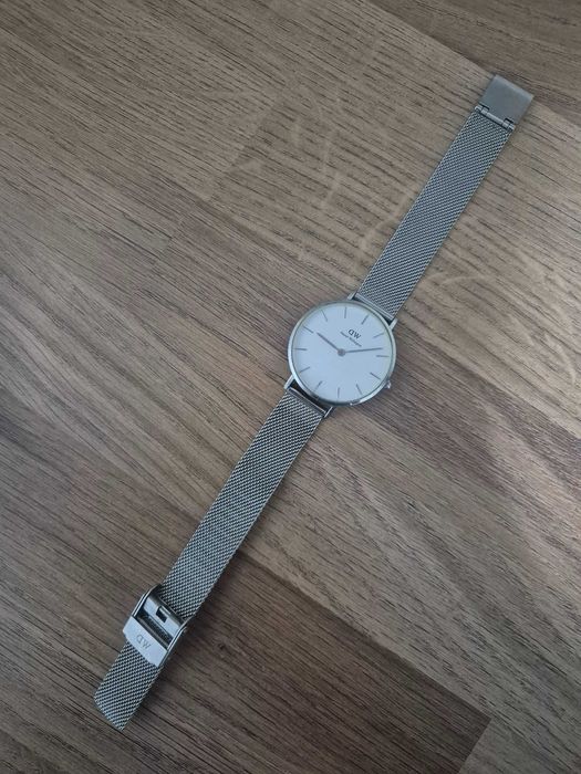 Дамски часовник daniel wellington