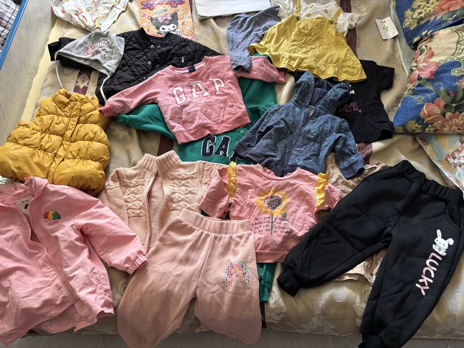 Продам детские вещи за 300 тг