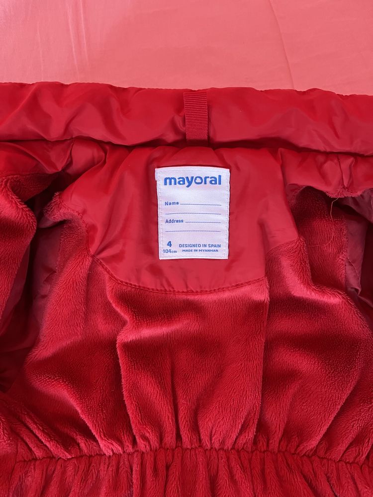 Детско яке зимно на ,,Mayoral”