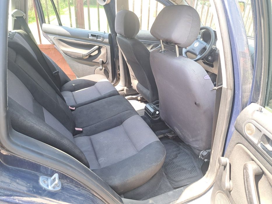 Vând VW Golf 4 2001 motor ALH 1.9 TDI