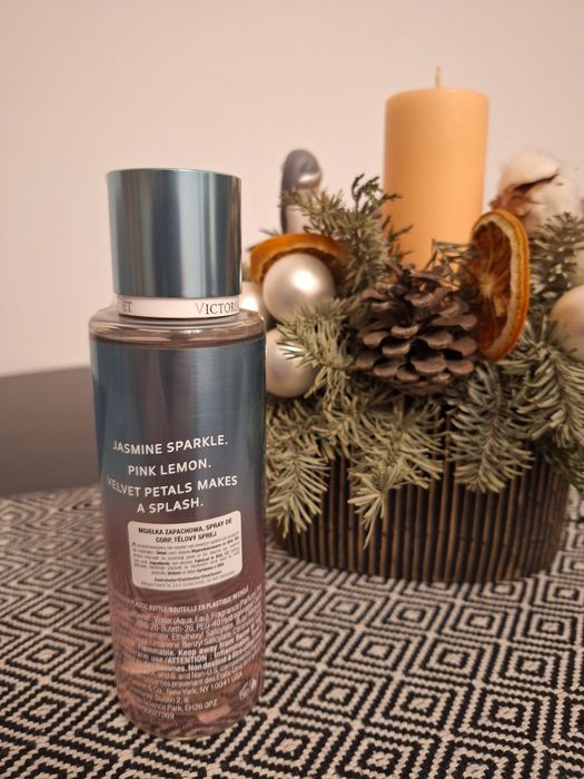 Set Victoria's Secret Velvet Petals