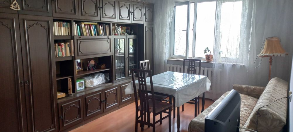 сдам в аренду двухкомнатную квартиру в центре города