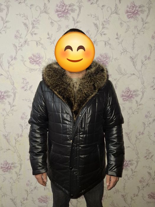 Продаётся зимняя тёплая курткааа