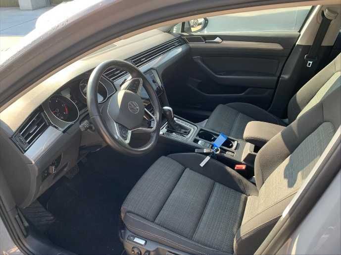 Volkswagen PASSAT 2.0 Tdi 150 cp/ DSG /Apple CarPlay/ Camera/ Full LED