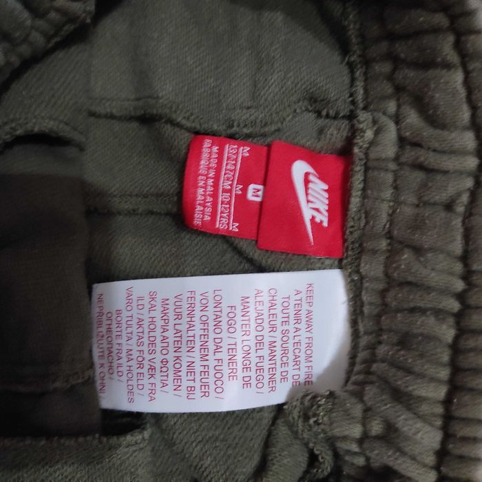 Оригинален найк блуза и панталон 137 147