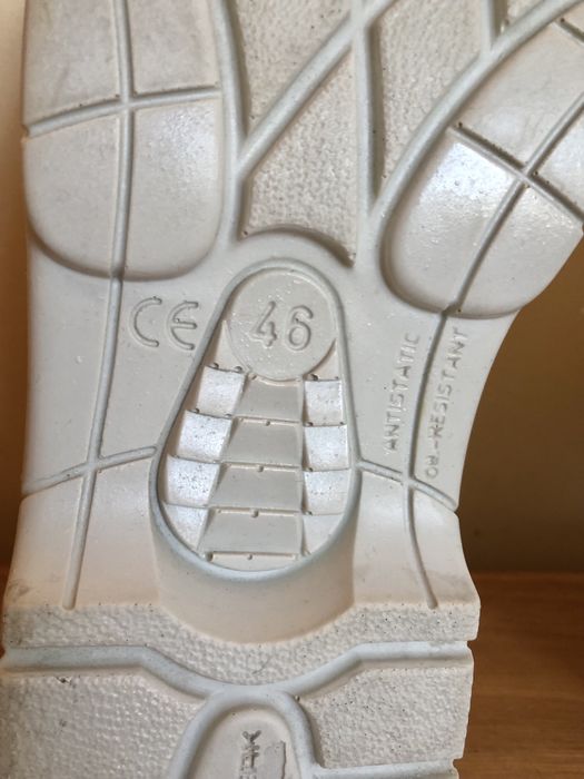 Мъжки бели боти голям номер 46
