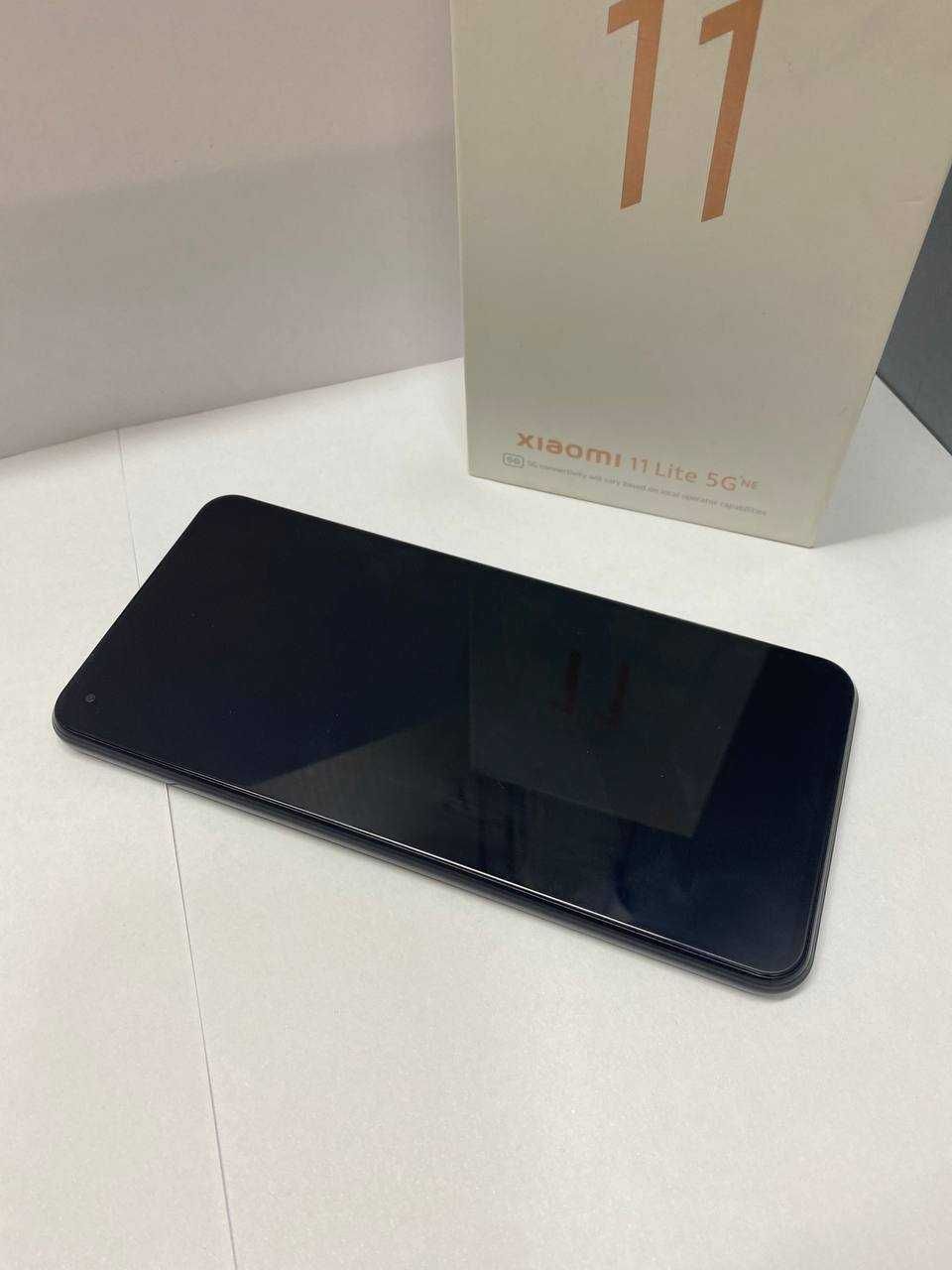Xiaomi Mi 11 Lite (Актобе 414) номер лота 299710