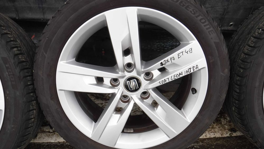 Jante Seat  Leon Altea 225 45 17 vara Continental Sport Contact 5
