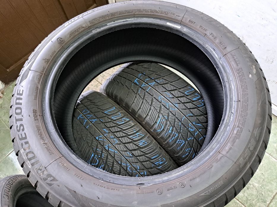 4 anvelope 225/50 R18 Bridgestone runflat 7mm(2021,2022)