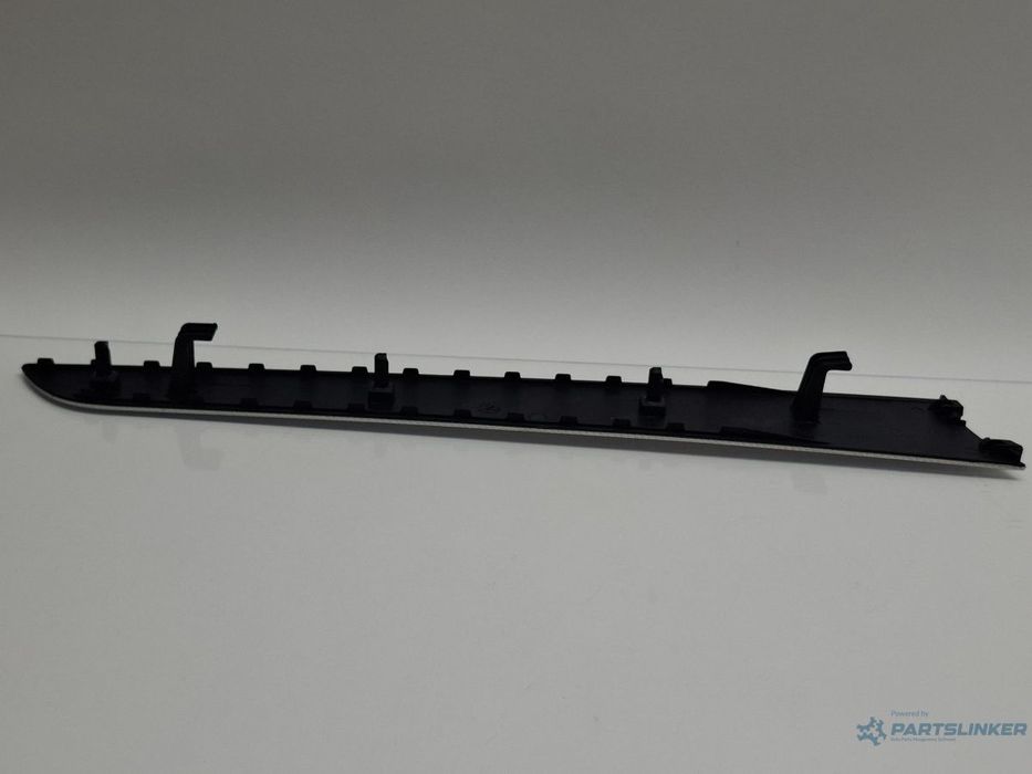 Ornament usa dreapta spate AUDI A4 IV 8K2, B8 2007 - 2015 TDI CAGB, CJCB, CSUB 8K0867420