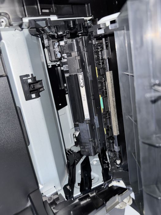 Canon mf4410 3v1 holati ideal 3500ta dona ishlagan