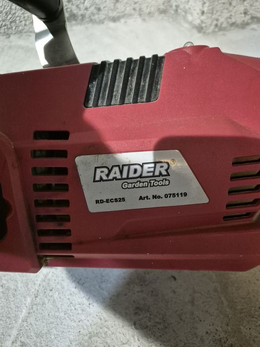 Машина за дърва Raider