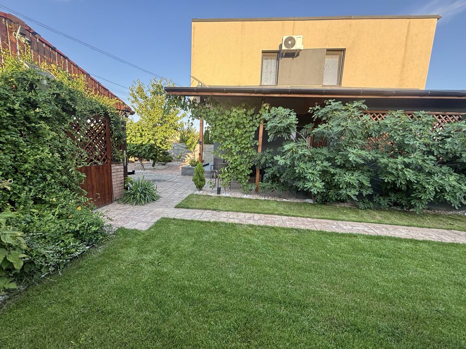 Casa tip duplex Dumbravita strada Rembrandt