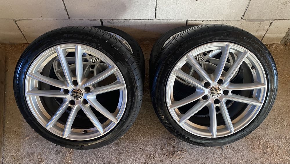 Jante Vw R18 Anvelope Vara 235/40 Dot 2022