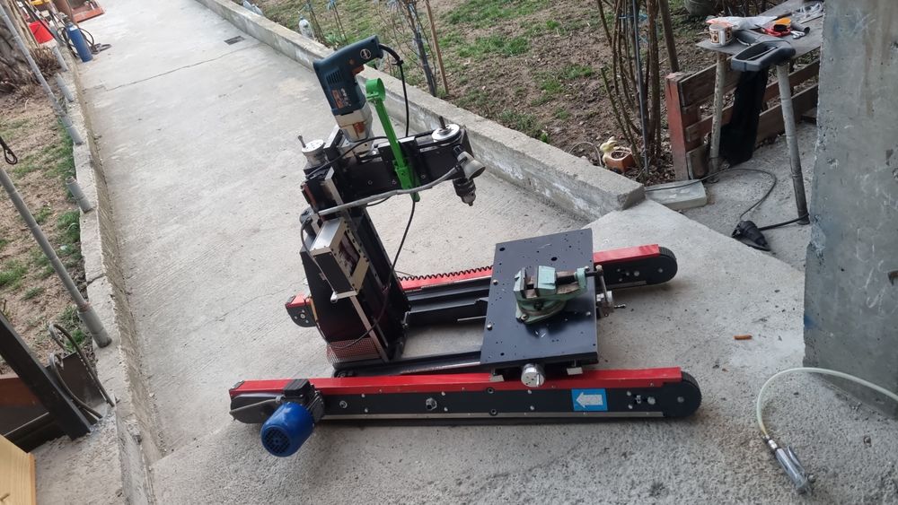 Freza metal CNC mecanica fina profesională