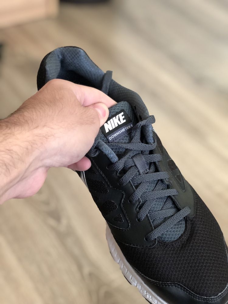 Nike Downshifter 6 NOI | Mărimea 44 | Negru