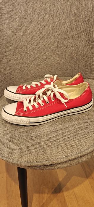Converse EU44 - червен, плат, нисък профил