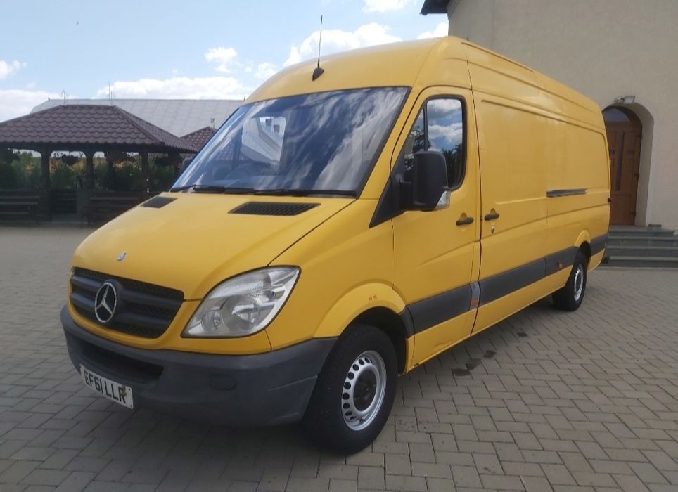 Mercedes Sprinter Am 2 bucati 313 cdi din 2013 motor 2.2 Euro 5 Anglia