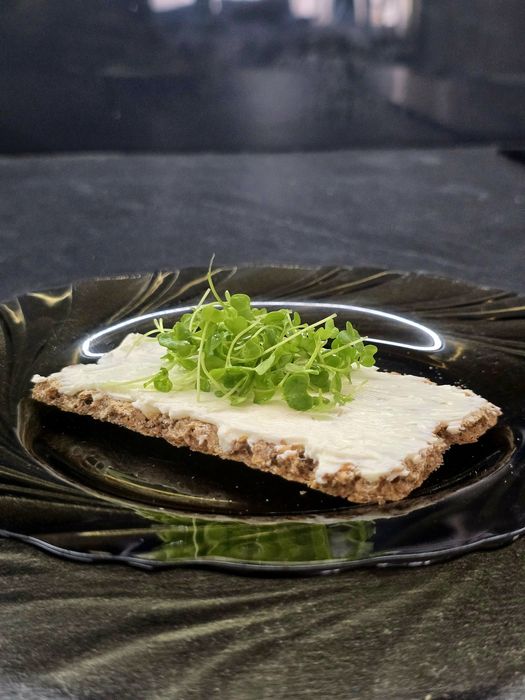 Microplante diferite soiuri de la producator