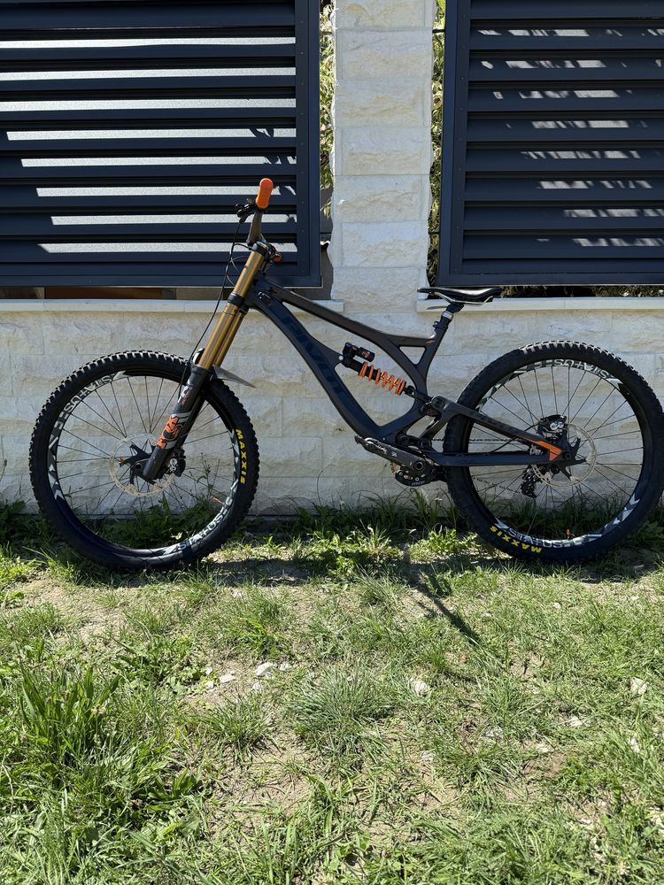 Bicicleta Pivot Phoenix