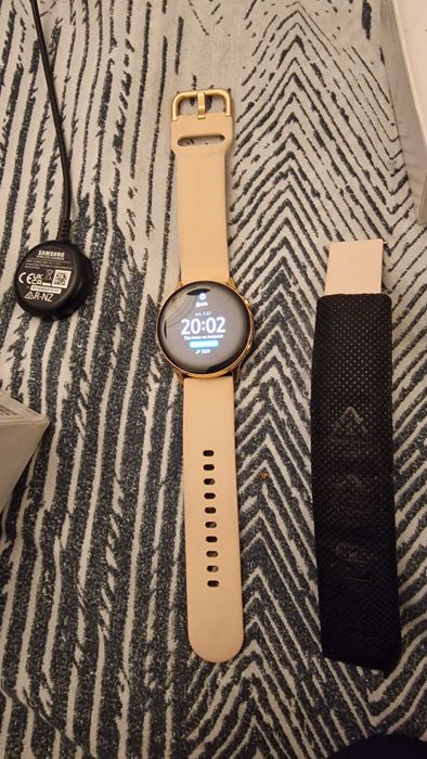 Samsung galaxy watch active 2