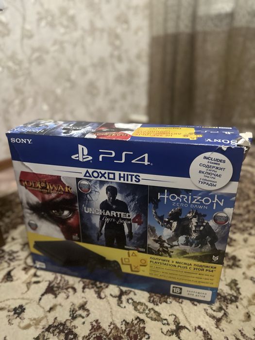 PS4 б/у отличного состояния