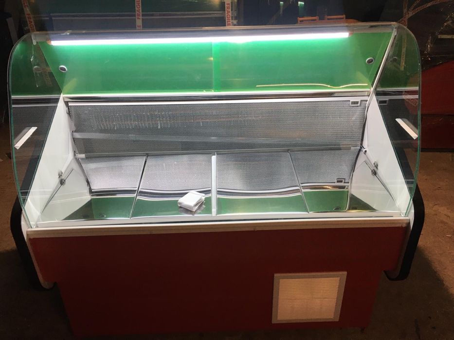 Vitrina frigorifica orizontala in 2 culori geam rotund 150cm