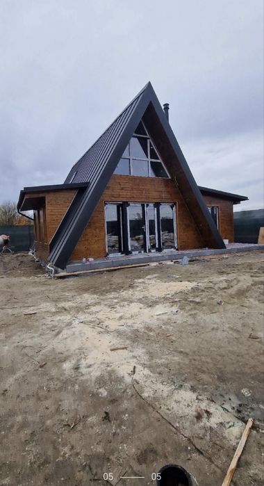 Cabane din lemn uscat si masiv