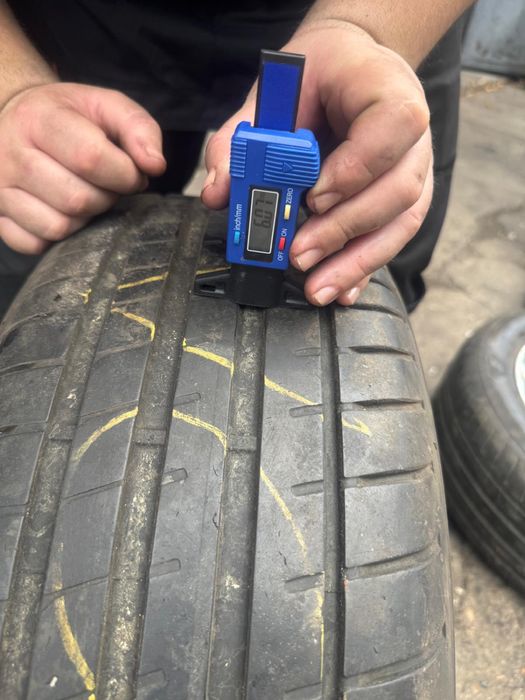 Jante OE  BMW + anvelope vara run flat 225/55/R17