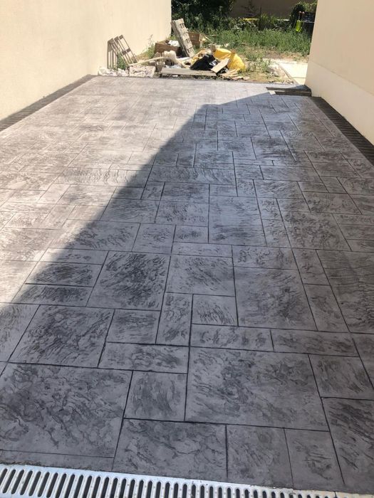Beton amprentat, Pavaj beton curti, gradini, alei, terase, hale