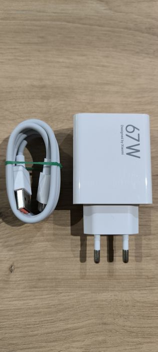 Зарядно устройство Xiaomi 67W