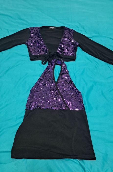 Женская одежда .